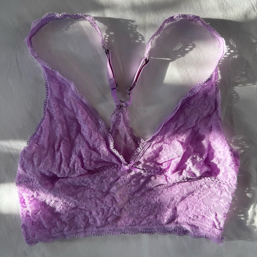 Victoria's Secret Lilac Lace Bralette, Size Medium